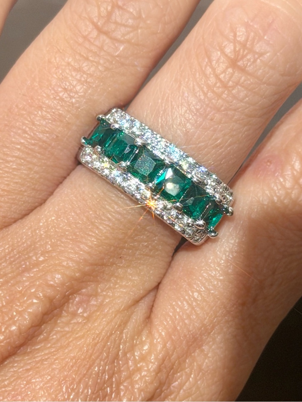 New Emerald Cut CZ Stone Silver Tone Stackable Eternity Ring, in US 7,8,9
